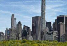 Berburu kebun binatang tak kasat mata di New York